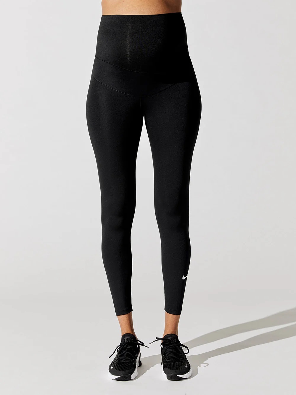 Nike Small Maternity Dri Fit High Rise Leggings - Picture 5 of 10